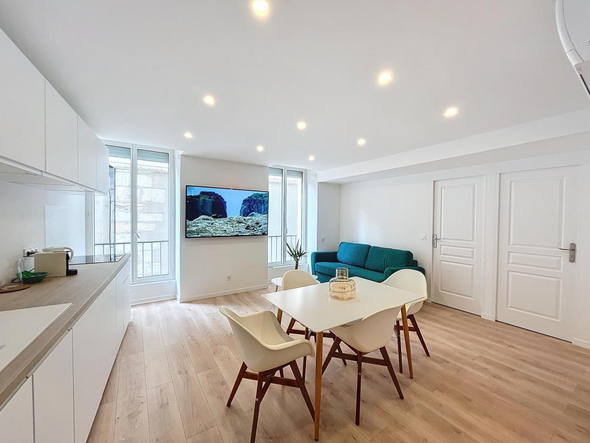 Appartement Zoe T3 Victor Hugo Clim Hypercentre à Grenoble Extérieur photo